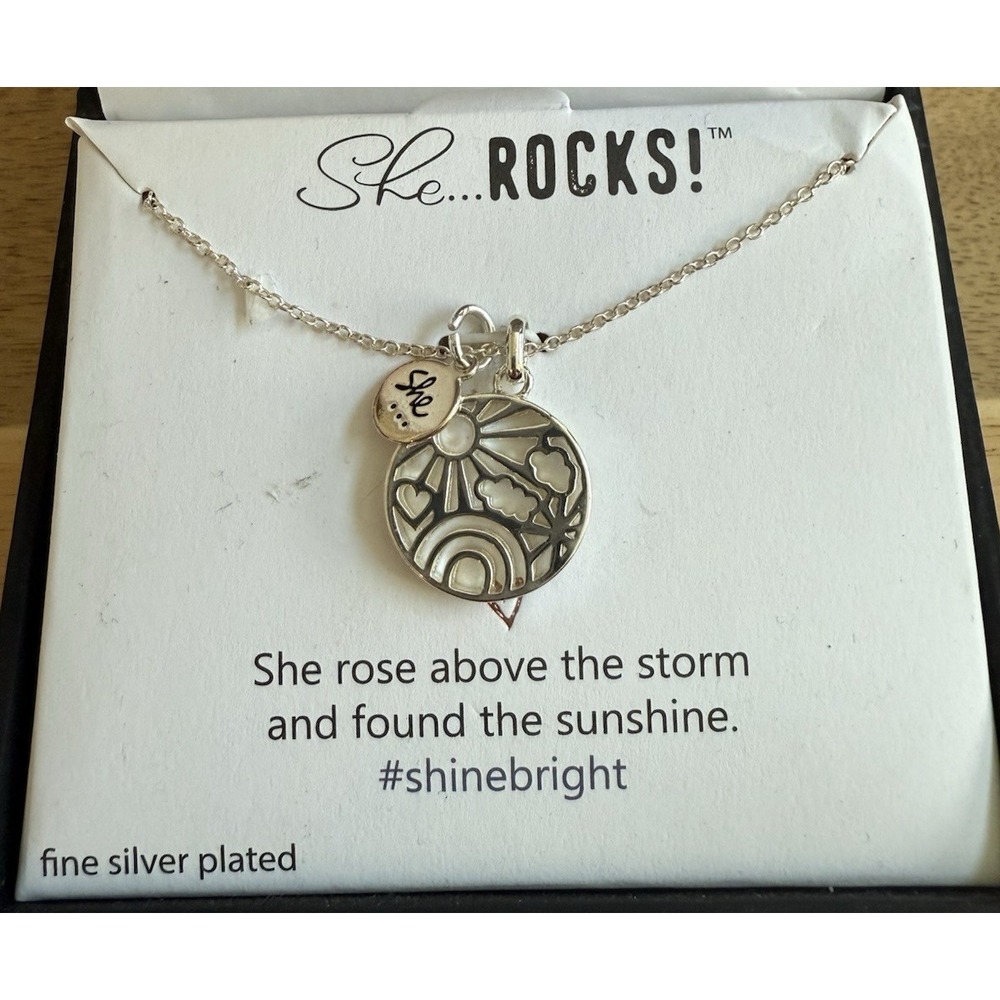 18" Fine Silver‎ Plated Necklace with Gift Box, Gift for Woman Girls NEW